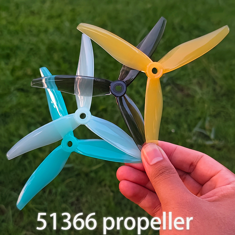 2/4 paia T51366 eliche a 3 pal - 5 Inch Propeller recensione e prezzo